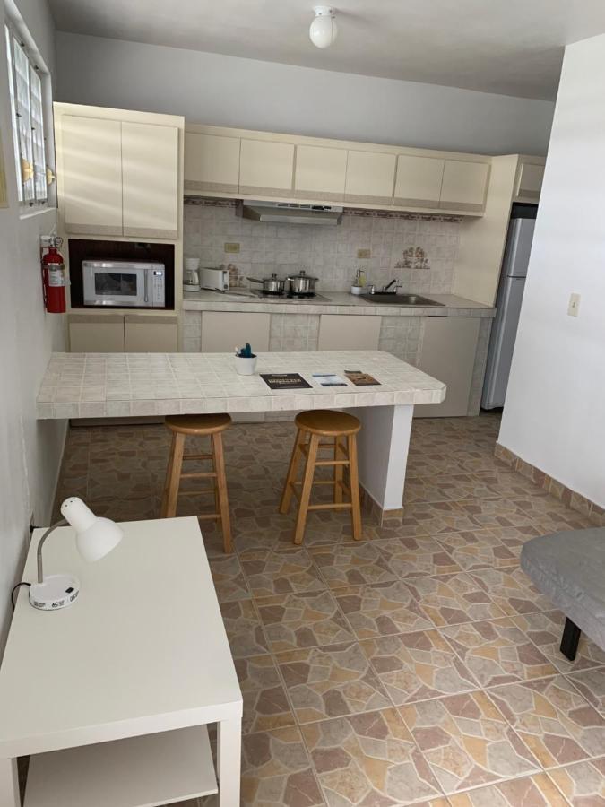Crab Island Adventures Apartments 비에케스 외부 사진